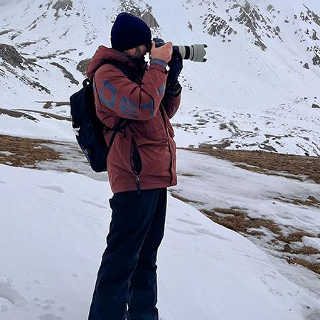 taking photos in campo imperatore abruzzo italy